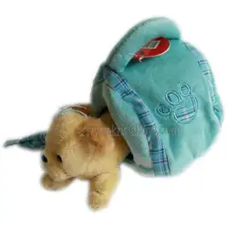 Детска плюшена играчка Кученце в колибка