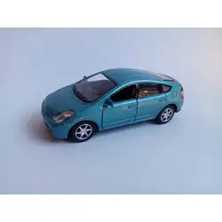 Метална кола с отварящи се врати Toyota Prius 3
