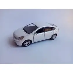 Метална кола с отварящи се врати Toyota Prius 3