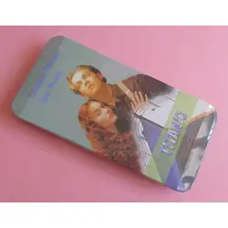 Метална кутия на две нива - Титаник