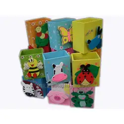 Моливник с 3D фигура - цвете розово