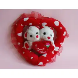 Плюшена играчка Венец Сърце с мечета