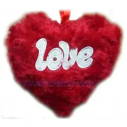 Плюшено сърце с надпис Love 2